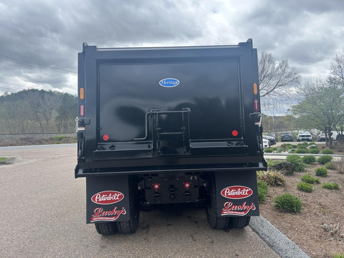 2025 Peterbilt 589 in Bow, NH — photo 8
