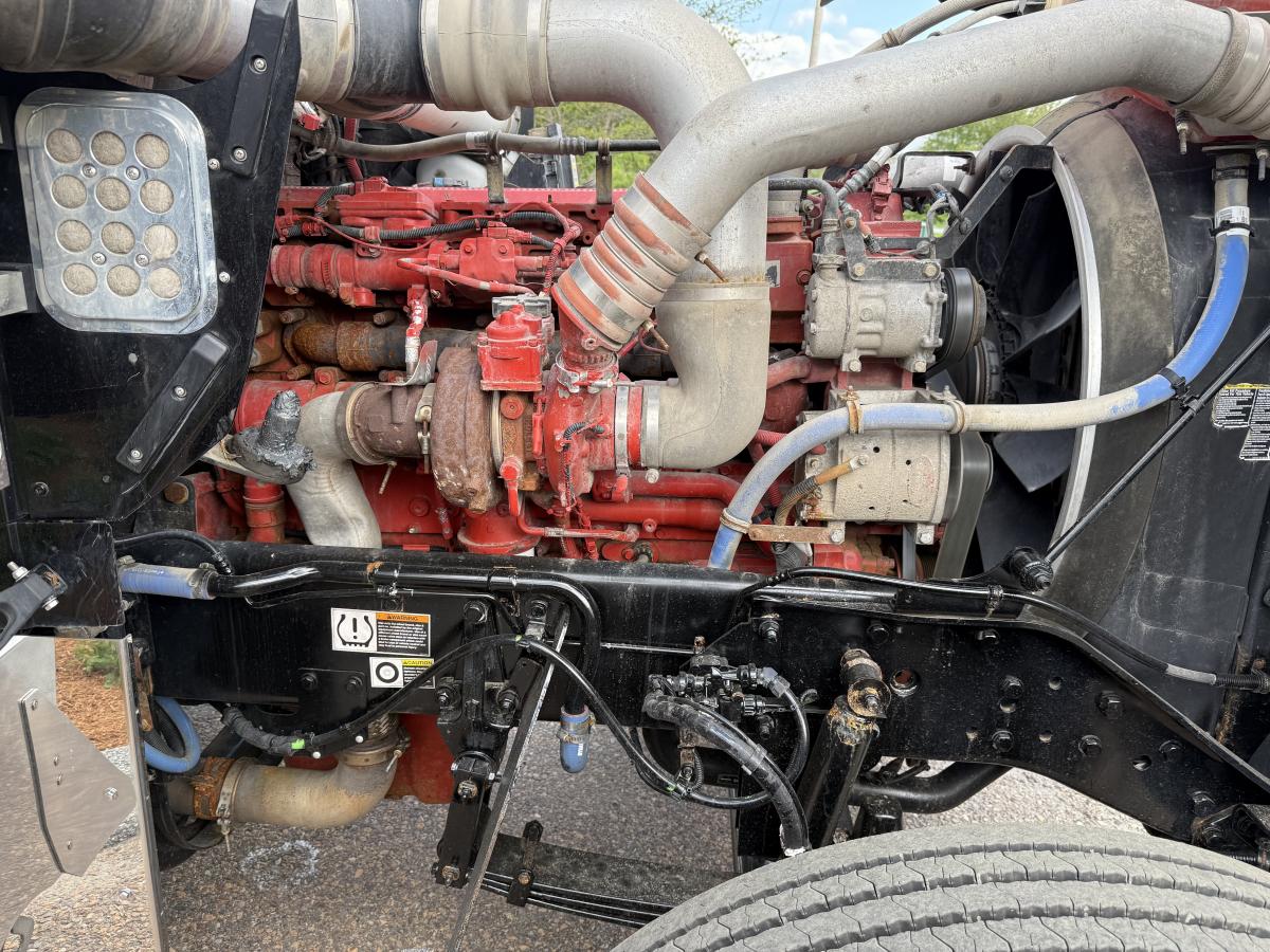 2023 KENWORTH W900L Sleeper - image 22