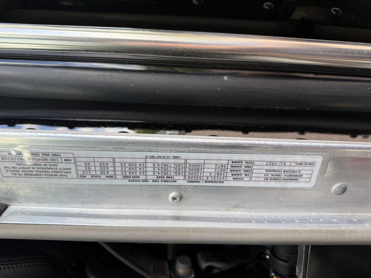 2023 KENWORTH W900L Sleeper - image 24