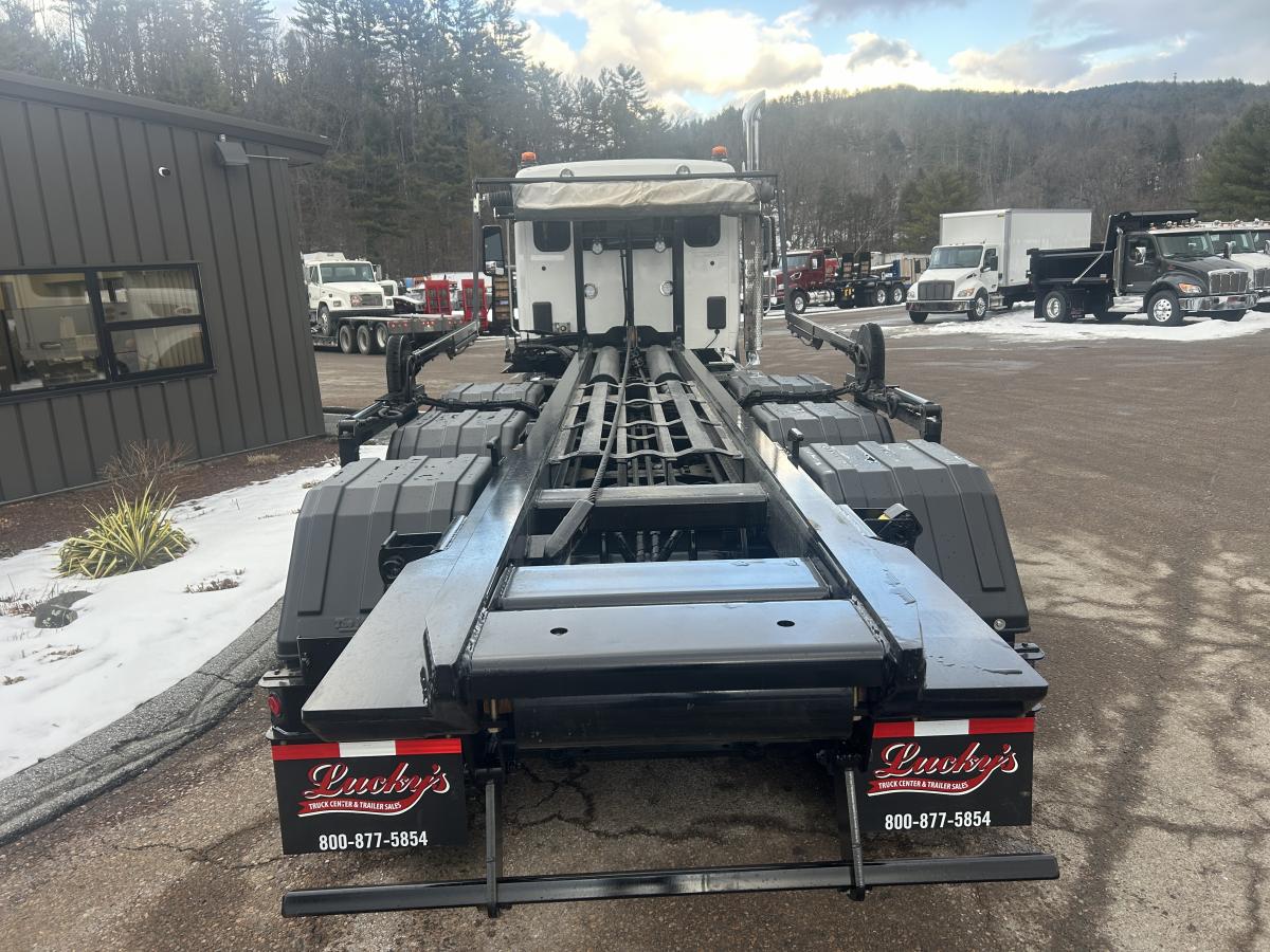 2026 Peterbilt 567 - image 5