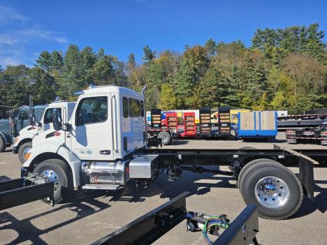 2026-peterbilt-537-cab-chassis-truck #10461