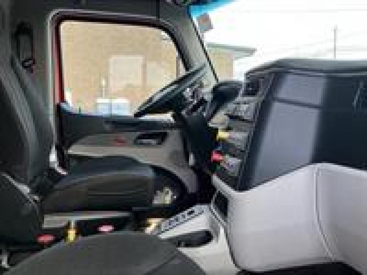 2026 Peterbilt - image 8