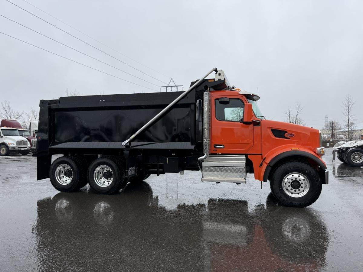 2025 Peterbilt 567 - image 2