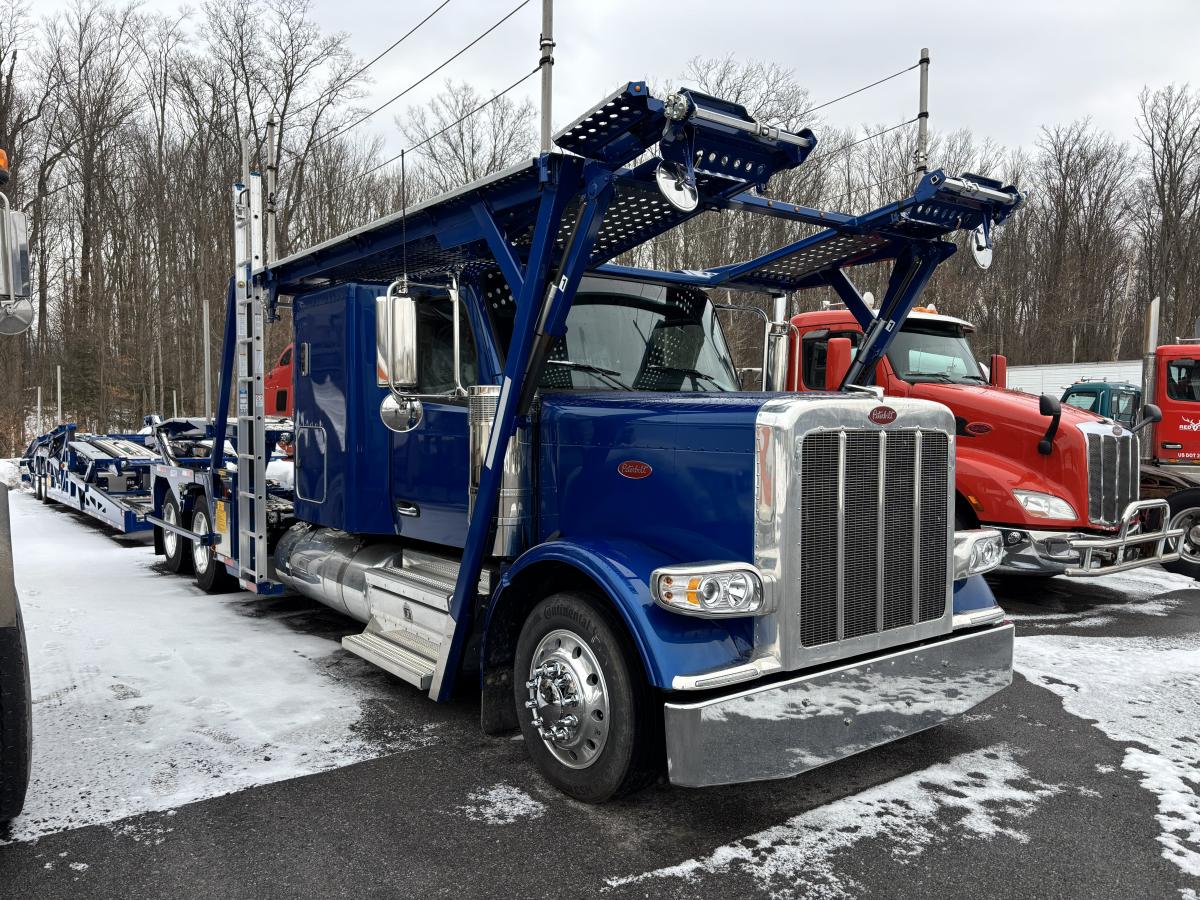 2025 Peterbilt - image 3