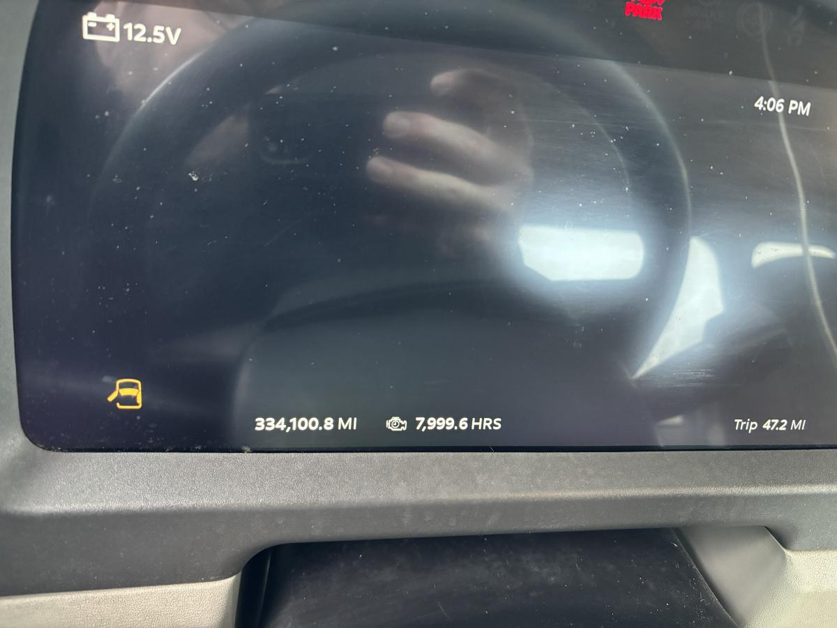 2022 PETERBILT 579 Daycab - image 11