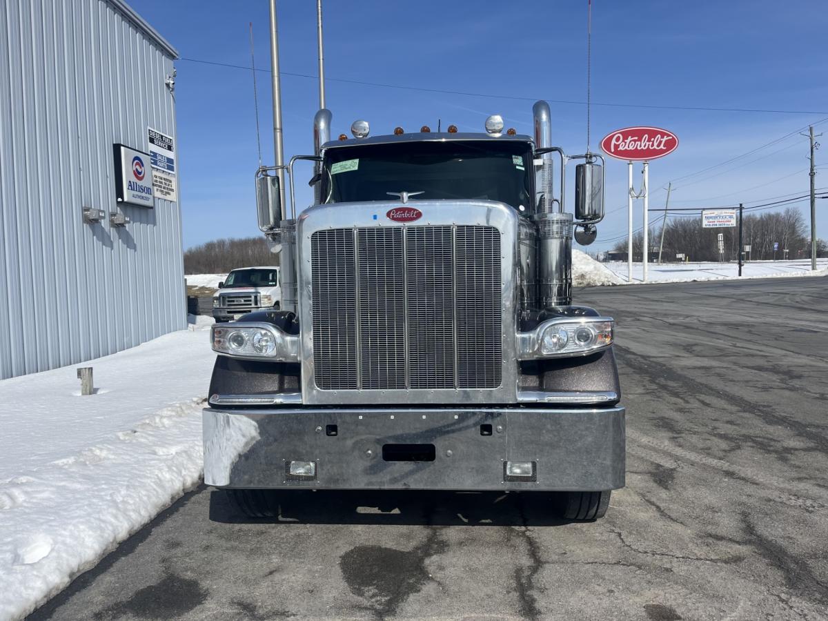 2027 PETERBILT 589 Sleeper - image 6