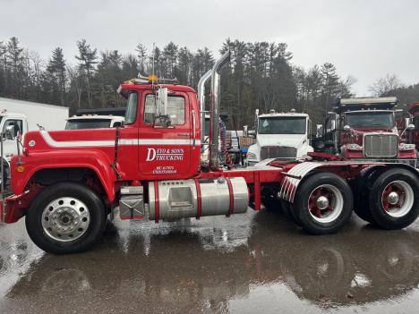 1988 MACK R688ST Daycab #10547
