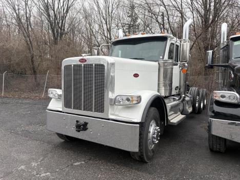 2027 PETERBILT 589 Daycab #10556