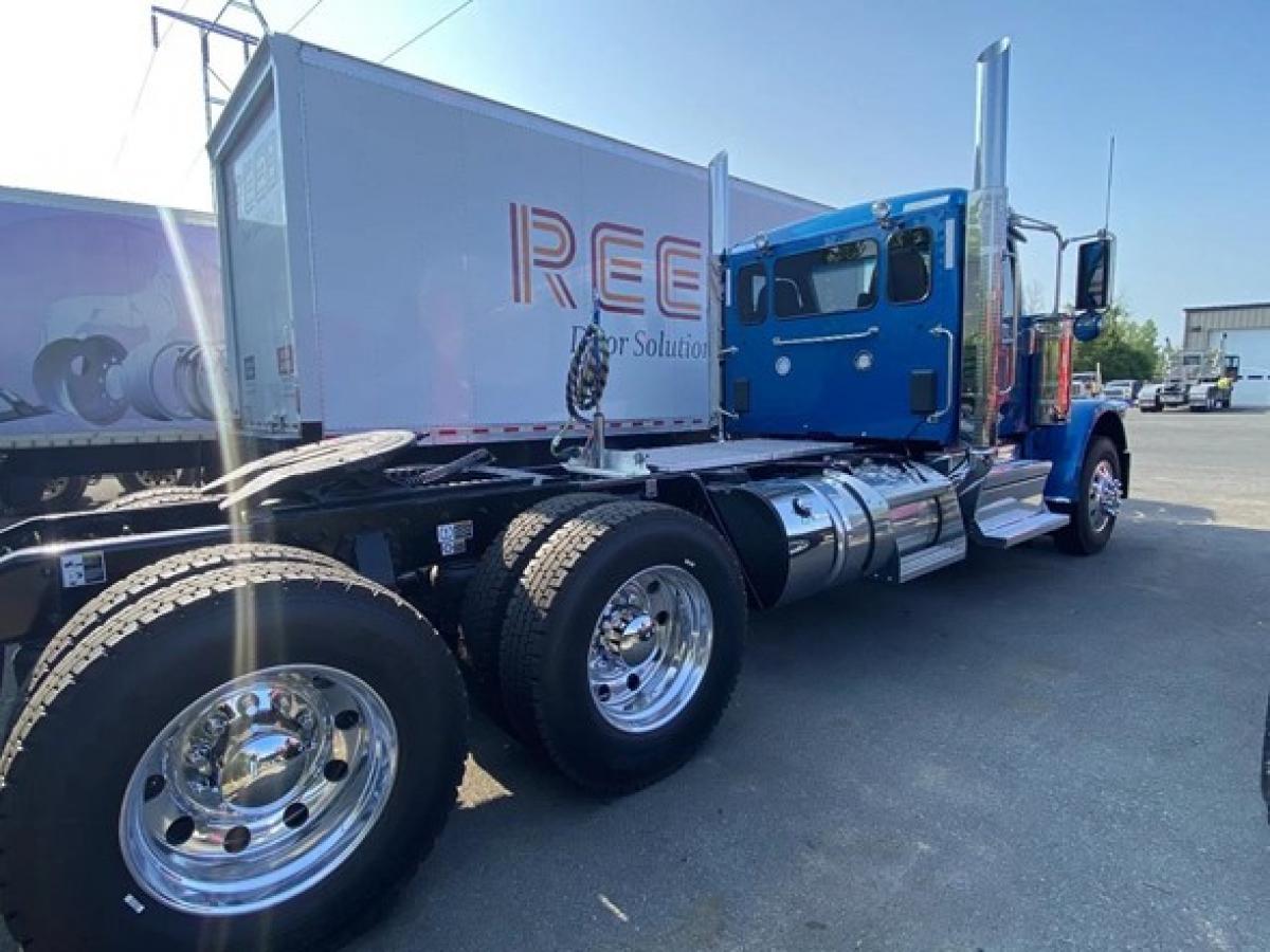2025 PETERBILT 589 DAYCAB FOR SALE 9878