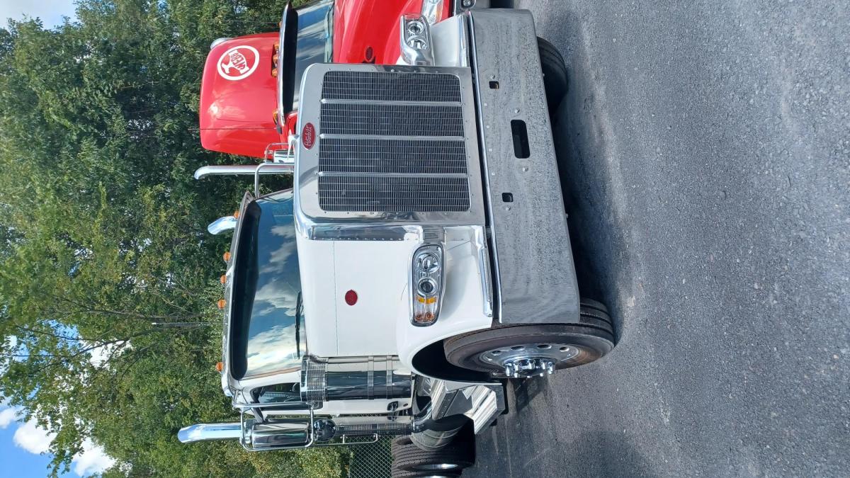 2025 PETERBILT 589 DAYCAB FOR SALE 9885