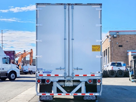 Vehicle photo thumbnail 5