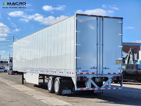 Vehicle photo thumbnail 6
