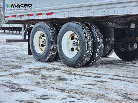 Vehicle photo thumbnail 6