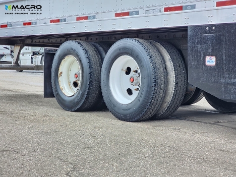 Vehicle photo thumbnail 9