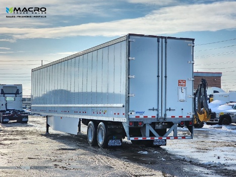 Vehicle photo thumbnail 4