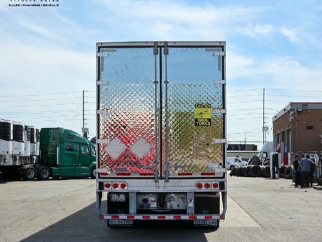 Vehicle photo thumbnail 5