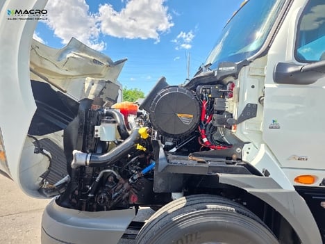 Vehicle photo thumbnail 9