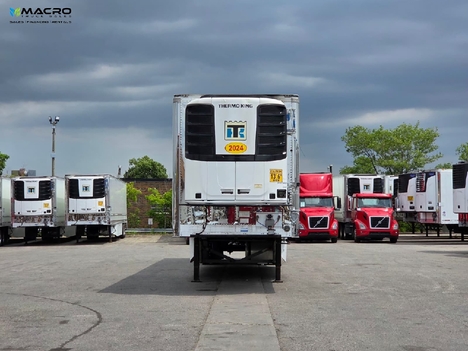 Vehicle photo thumbnail 2