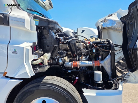 Vehicle photo thumbnail 9
