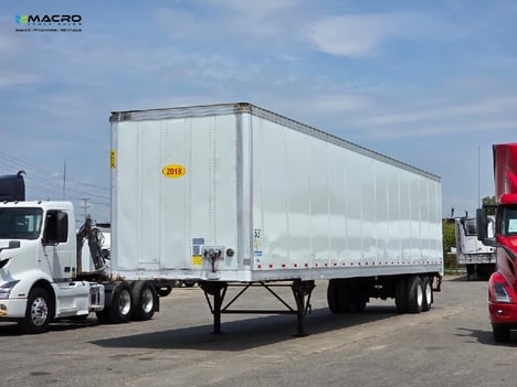 Vehicle photo thumbnail 3