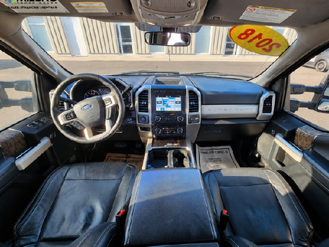 Vehicle photo thumbnail 7