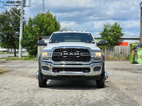 Vehicle photo thumbnail 2