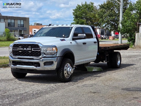 Vehicle photo thumbnail 3