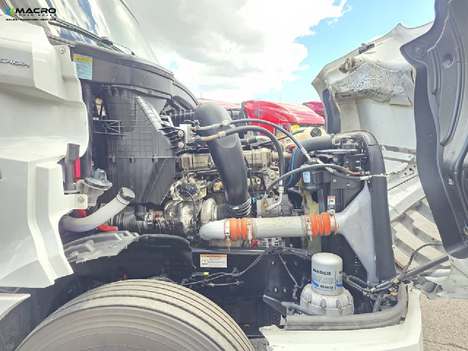 Vehicle photo thumbnail 10