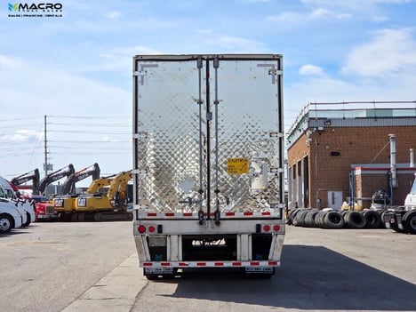 Vehicle photo thumbnail 5