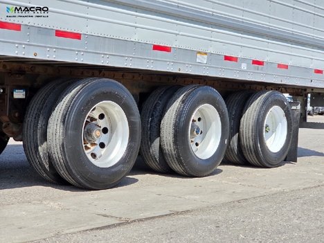 Vehicle photo thumbnail 7