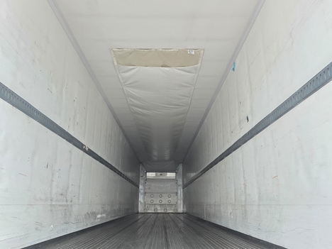 Vehicle photo thumbnail 9