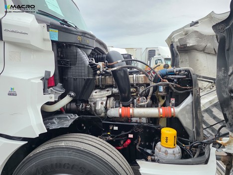 Vehicle photo thumbnail 10