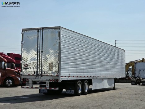 Vehicle photo thumbnail 6