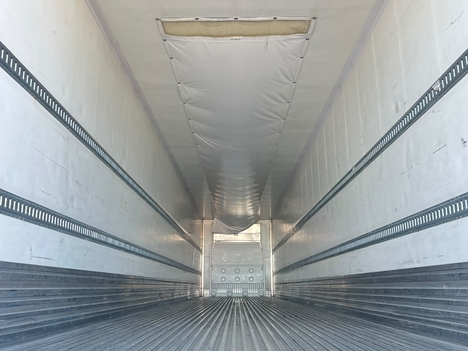 Vehicle photo thumbnail 9
