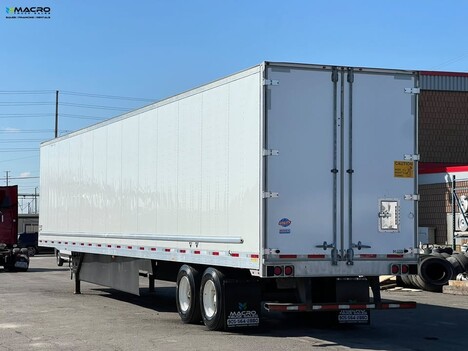 Vehicle photo thumbnail 4