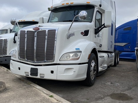 2020 PETERBILT 579 Tandem Axle Sleeper #1086