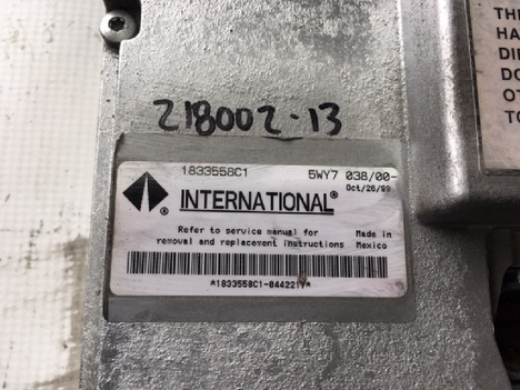 USED INTERNATIONAL NAVISTAR COMPUTER / ELECTRONIC CONTROL TRUCK PARTS #11983