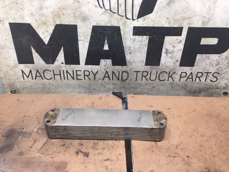 USED CUMMINS ISX 435ST OIL COOLER TRUCK PARTS #12220