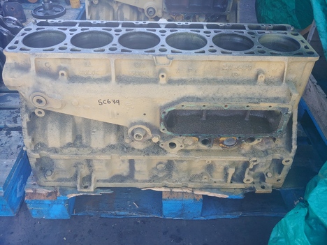 USED 2004 CAT C7 ENGINE BLOCK TRUCK PARTS #12942