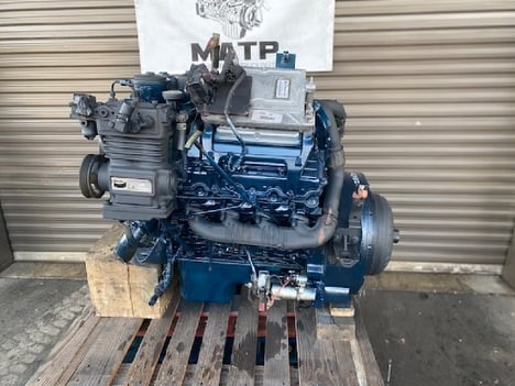 2005 INTERNATIONAL VT365 Complete Engine #14262