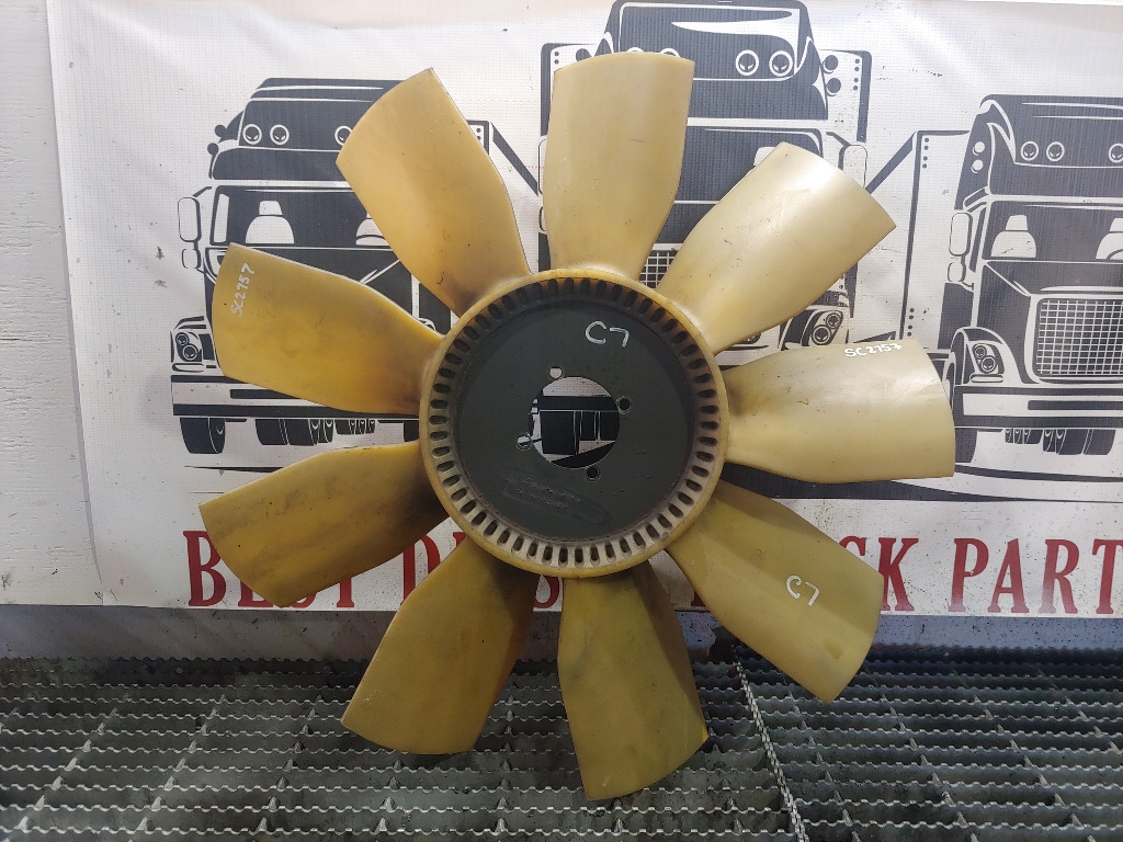 2004 CAT C7 Fan #1 2004 CAT C7 Fan #1