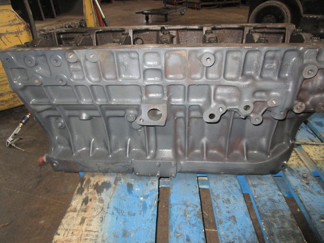 USED 2000 MACK RENAULT MIDR 6.2L ENGINE BLOCK TRUCK PARTS #14975