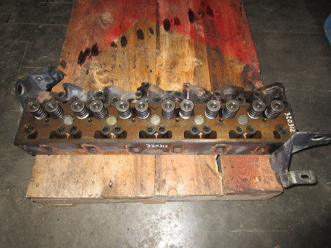 USED 2000 MACK RENAULT MIDR 6.2L CYLINDER HEAD TRUCK PARTS #14976