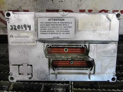 USED INTERNATIONAL T444E COMPUTER / ELECTRONIC CONTROL TRUCK PARTS #15042