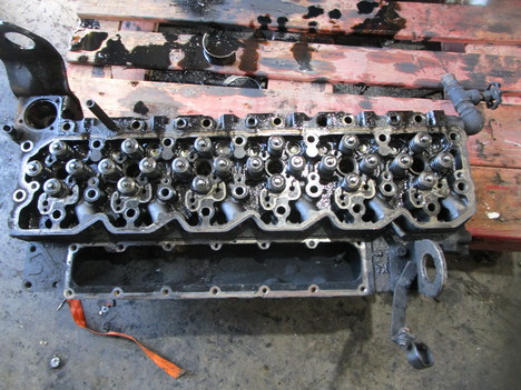 USED CUMMINS ISB 5.9L COMMONRAIL CYLINDER HEAD TRUCK PARTS #15413