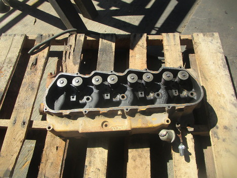 USED CAT 3208N CYLINDER HEAD TRUCK PARTS #15798
