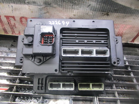 USED 2005 INTERNATIONAL DT466E COMPUTER / ELECTRONIC CONTROL TRUCK PARTS #15902