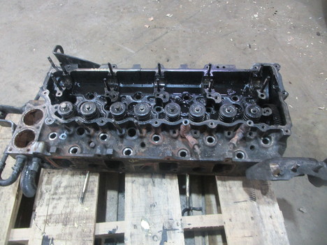 USED 1998 ISUZU 4HE1 CYLINDER HEAD TRUCK PARTS #15920