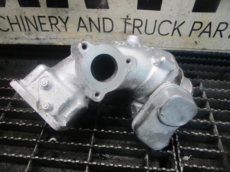 USED INTERNATIONAL DT466E MISC ENGINE PART TRUCK PARTS #16384