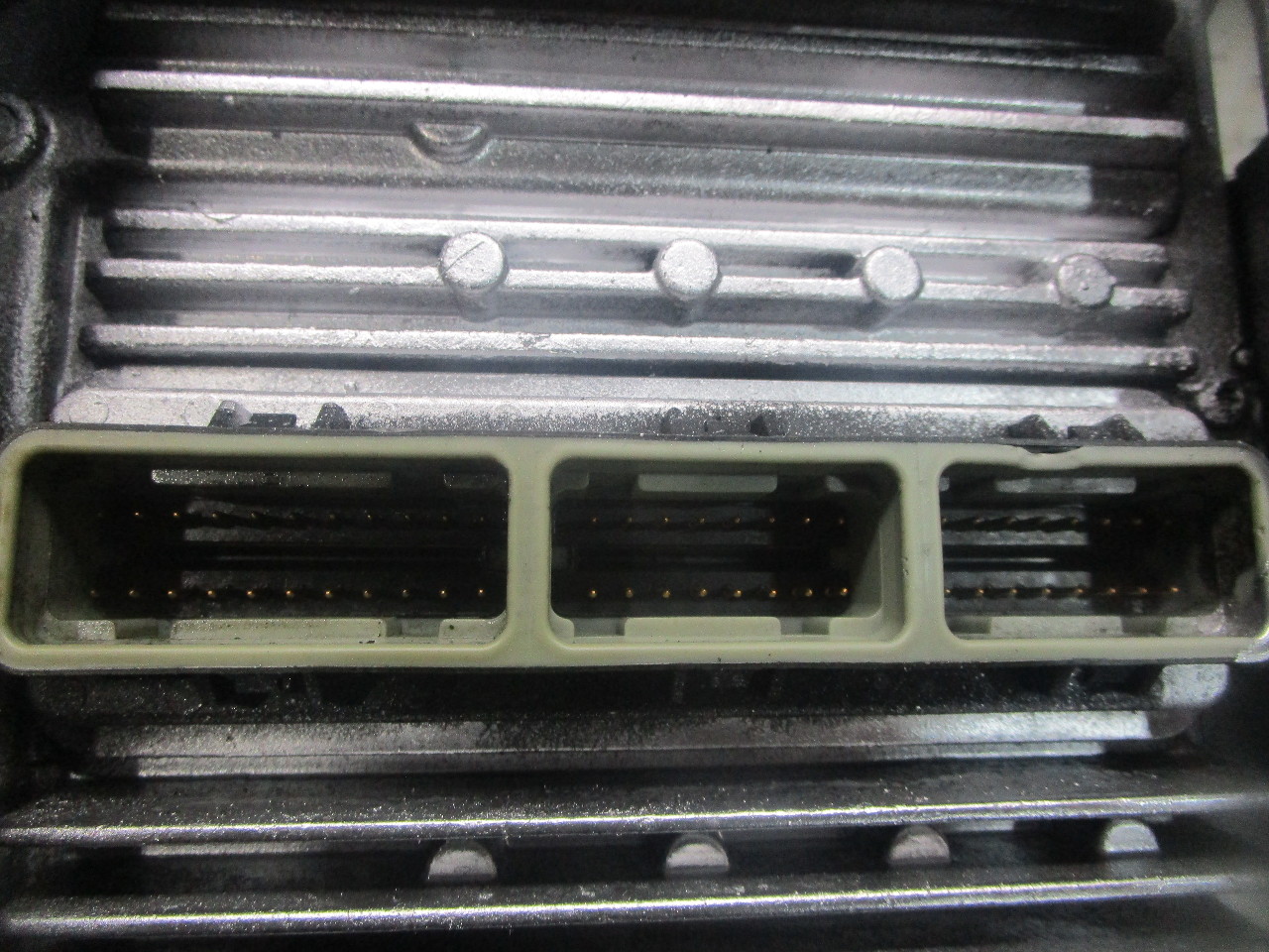 USED INTERNATIONAL DT466E EGR COMPUTER / ELECTRONIC CONTROL FOR SALE 16572